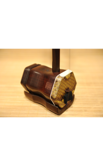 王根興紫檀二胡| 長安樂器